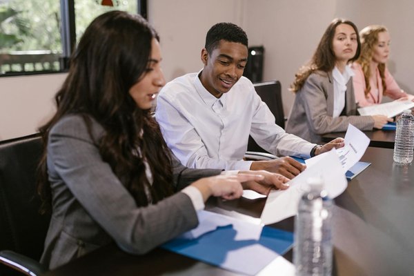 Explore Revolutionary Shoe Innovations That Minimize Impact for Long-Distance Trail Runners
